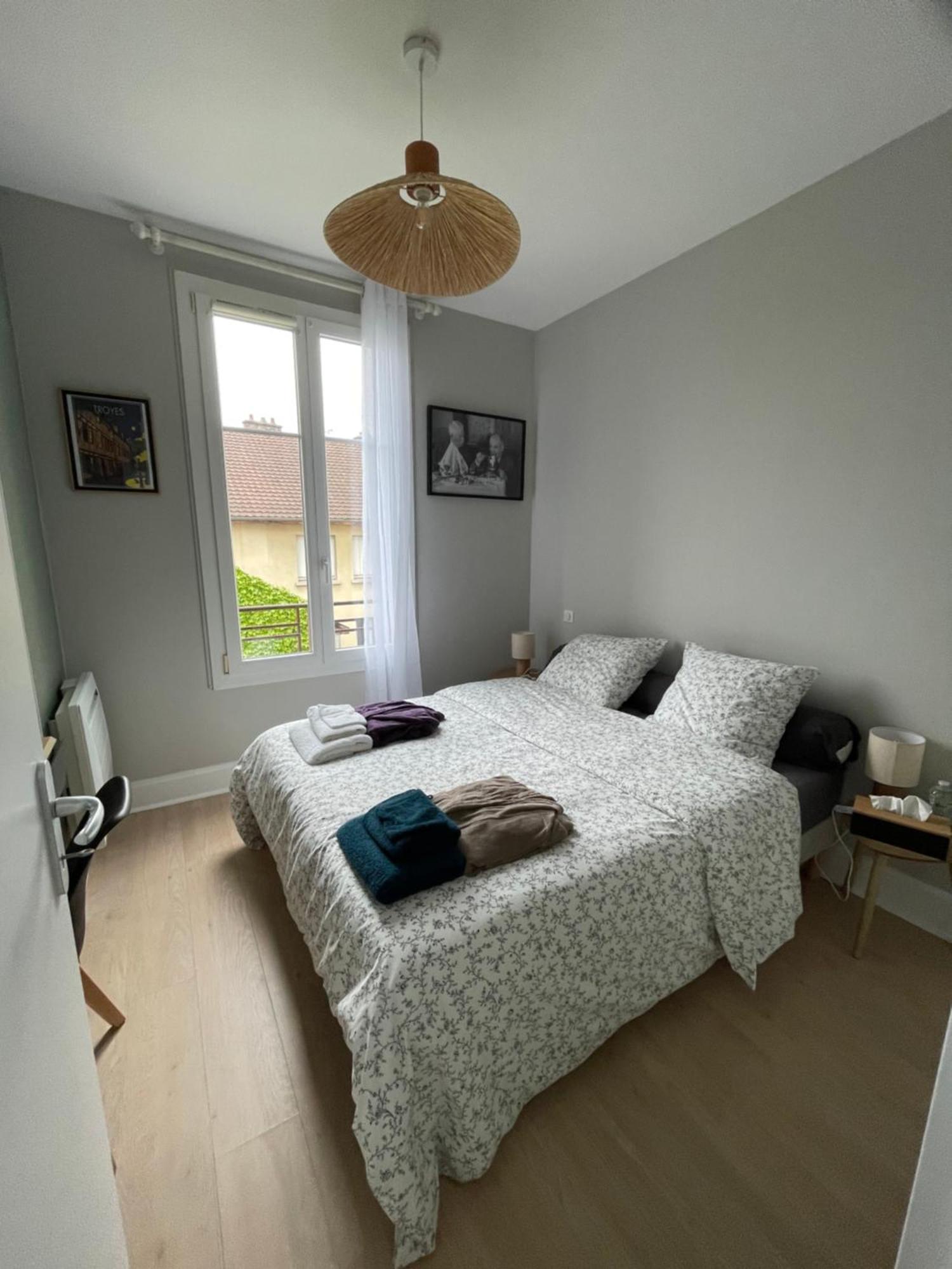 Apartament Le Treize Au Coeur Du Bouchon Troyes Zewnętrze zdjęcie
