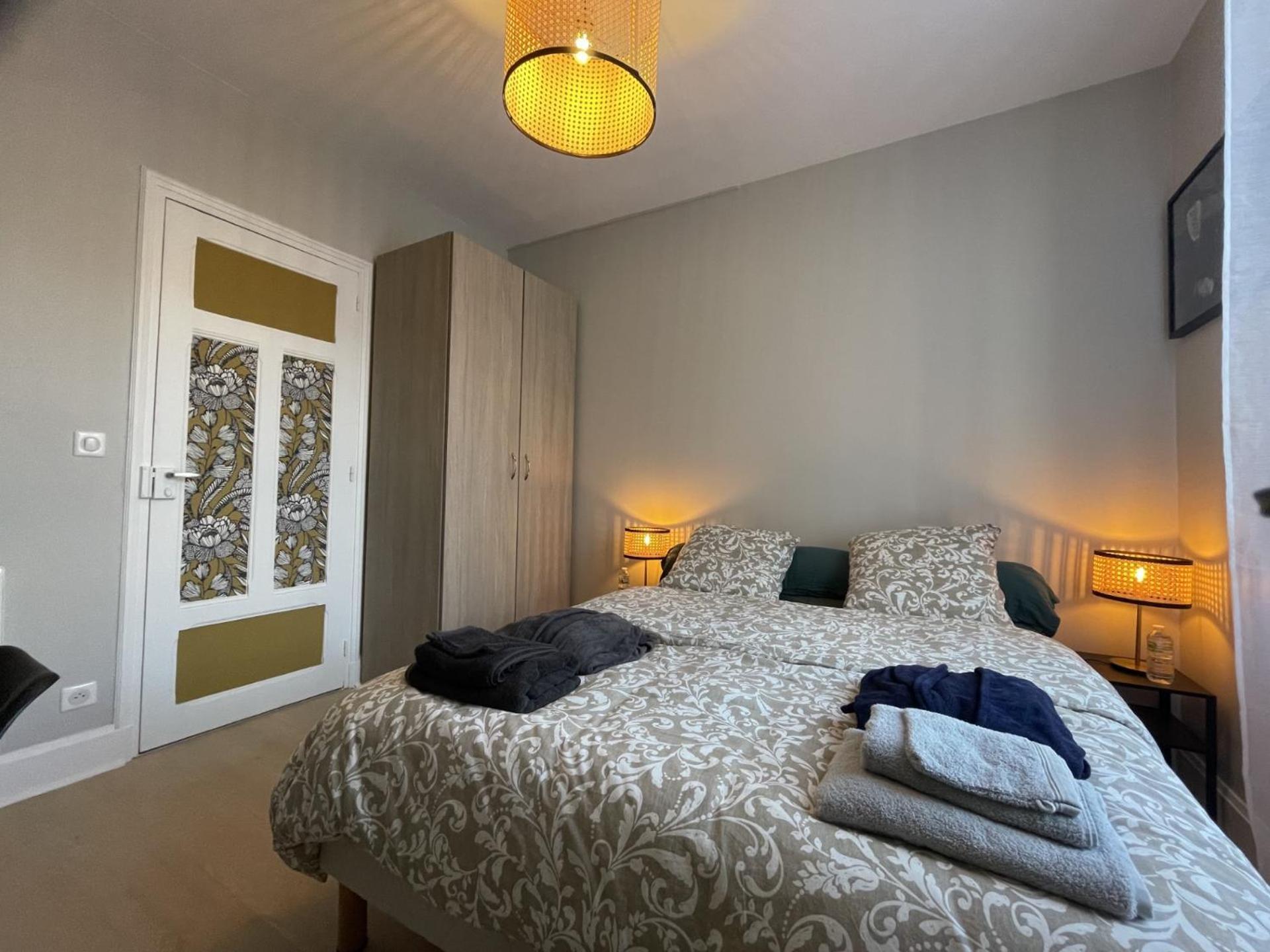 Apartament Le Treize Au Coeur Du Bouchon Troyes Zewnętrze zdjęcie