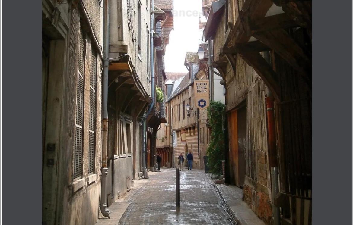 Apartament Le Treize Au Coeur Du Bouchon Troyes Zewnętrze zdjęcie